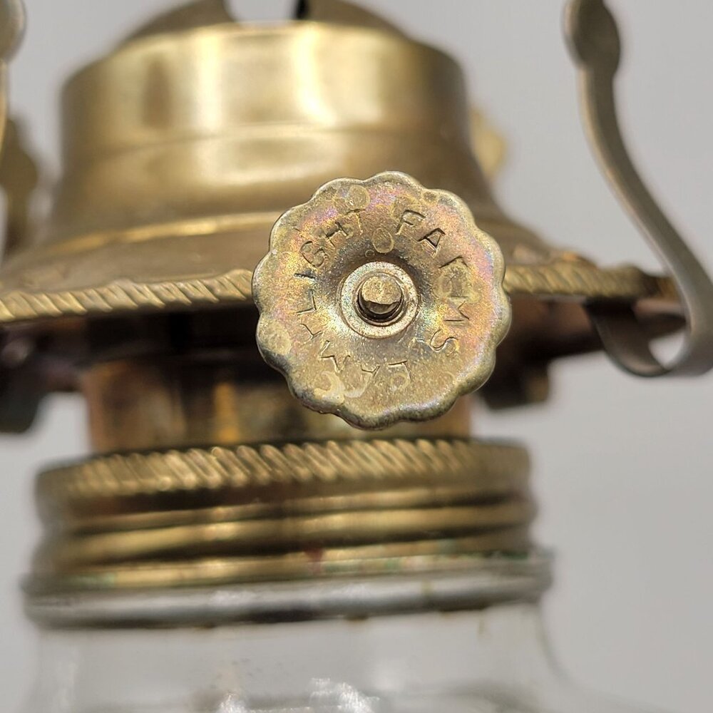 Lamplight Farms Oil Lamp Clear Glass Horse Drawn Carriage Brass Fittings No Wick - Picture 6 of 11